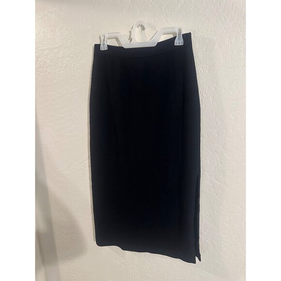 St. John Black Basic Knit Front Slit Midi Skirt - Picture 2 of 8